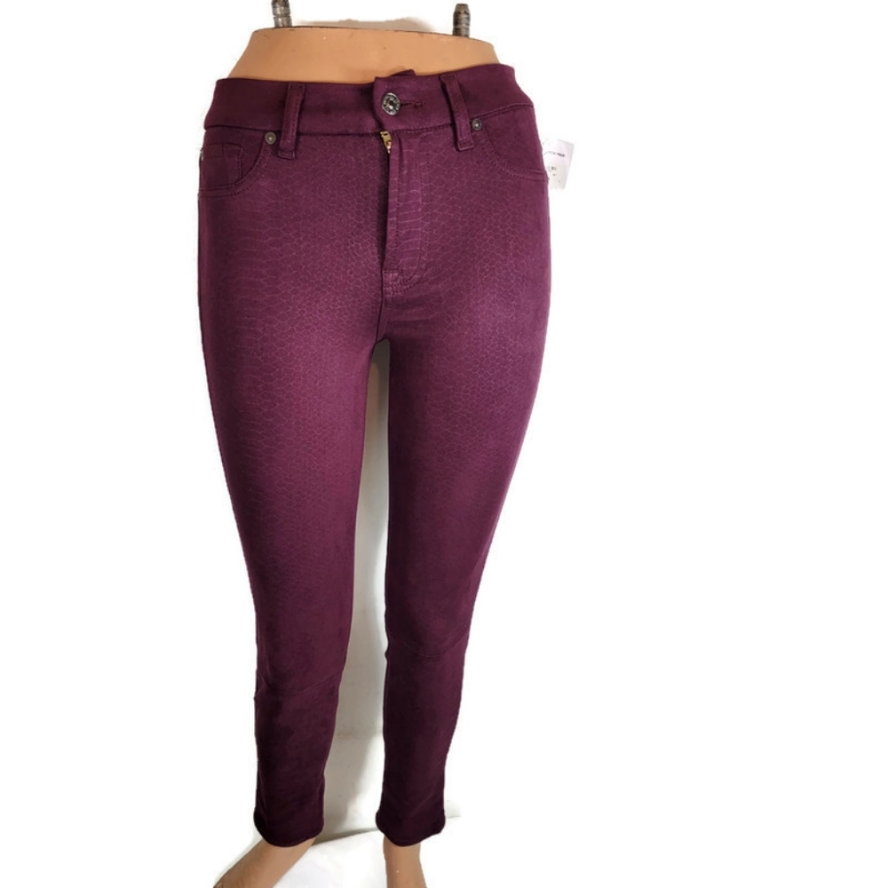 7FAM High Rise Snakeprint Embossed Jeggings